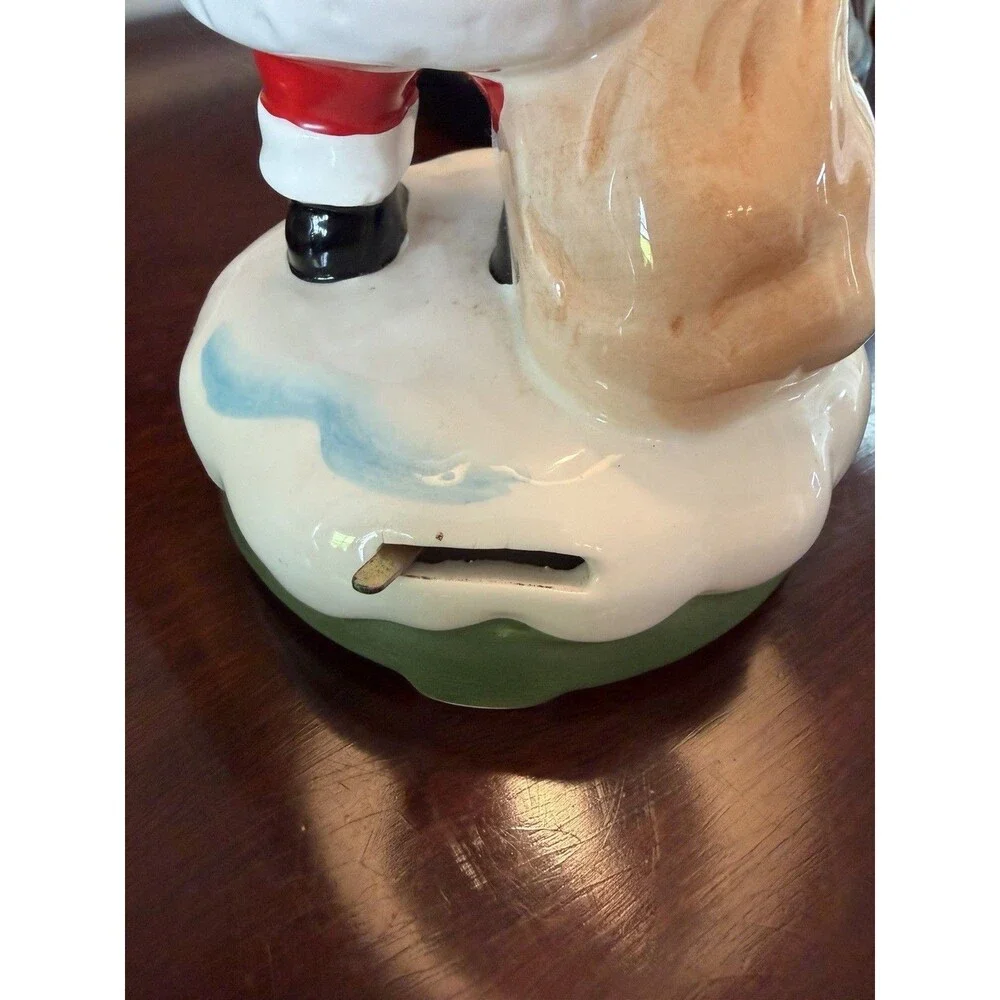 Santa Claus Music Box Plays Santa Claus is Coming to Town Vintage Christmas